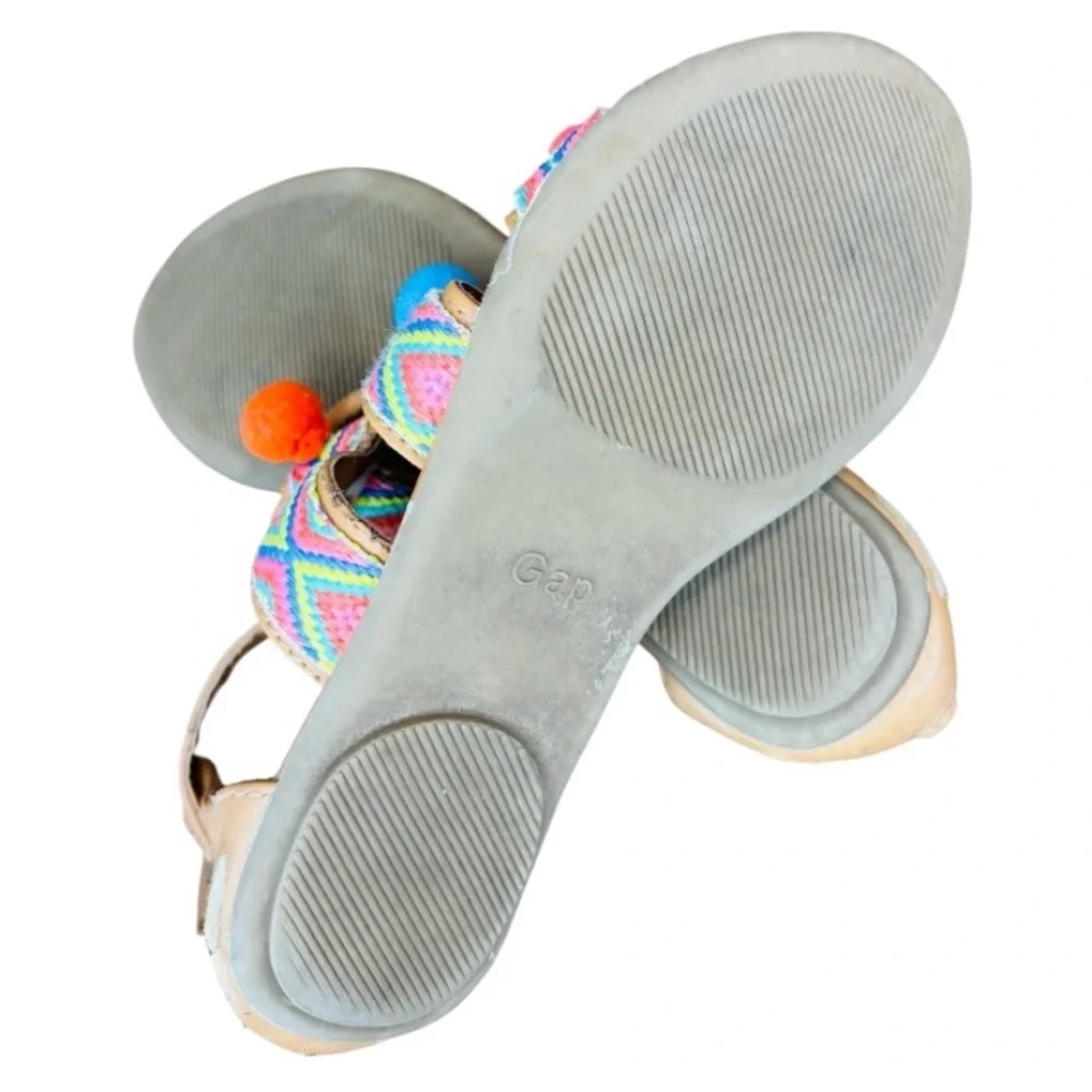 GAP Kids Girls Multi Colored Tan Sandals with Pompoms Size 12